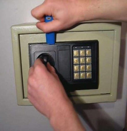 盐源开保险柜锁 保险柜维修