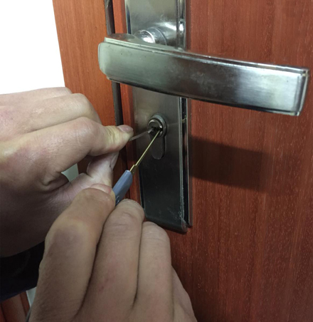 盐源附近开锁 盐源附近上门开锁